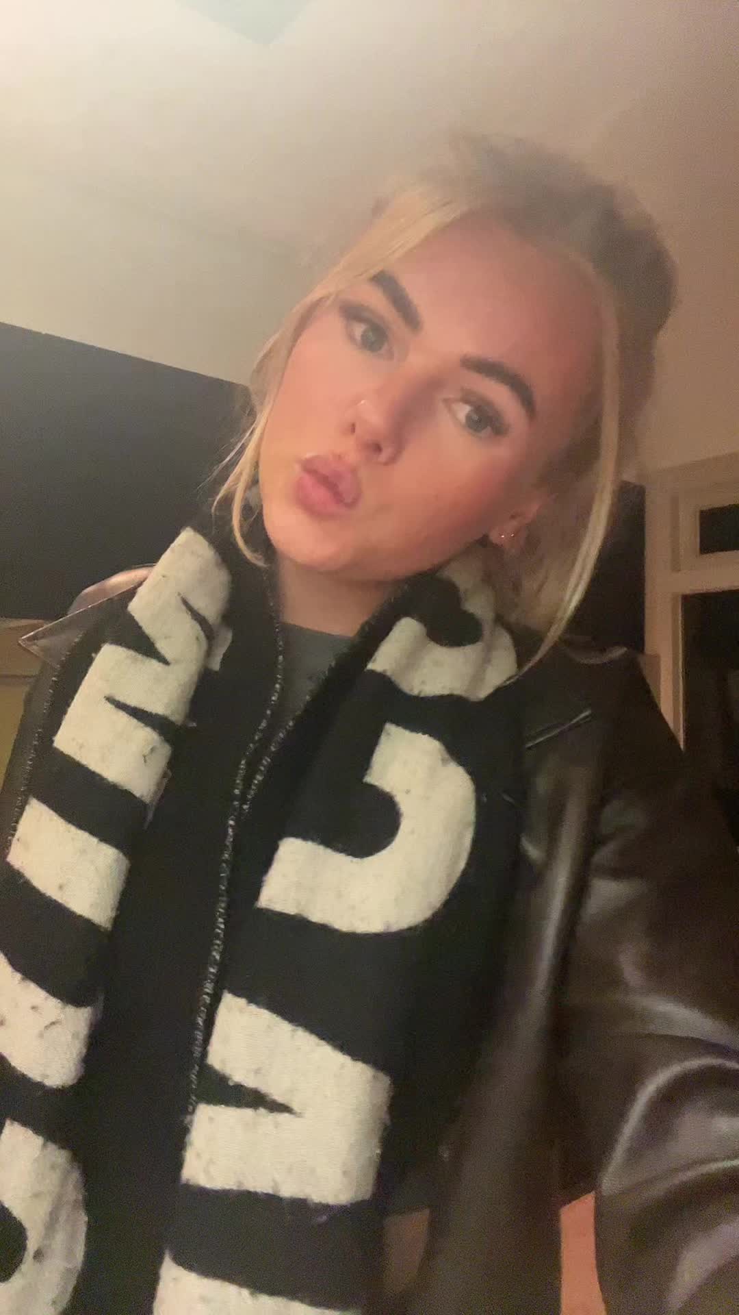 @Roos 🚀❤️&zwj;🔥💥