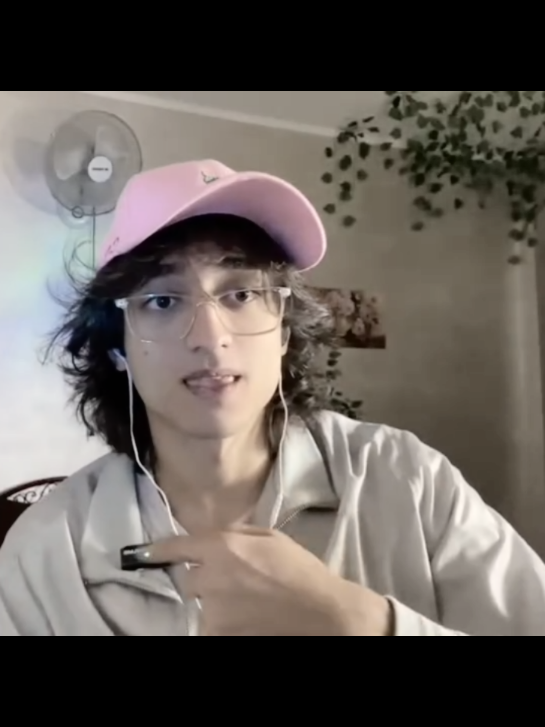 @๐๐๐ข๐ ๐๐ «