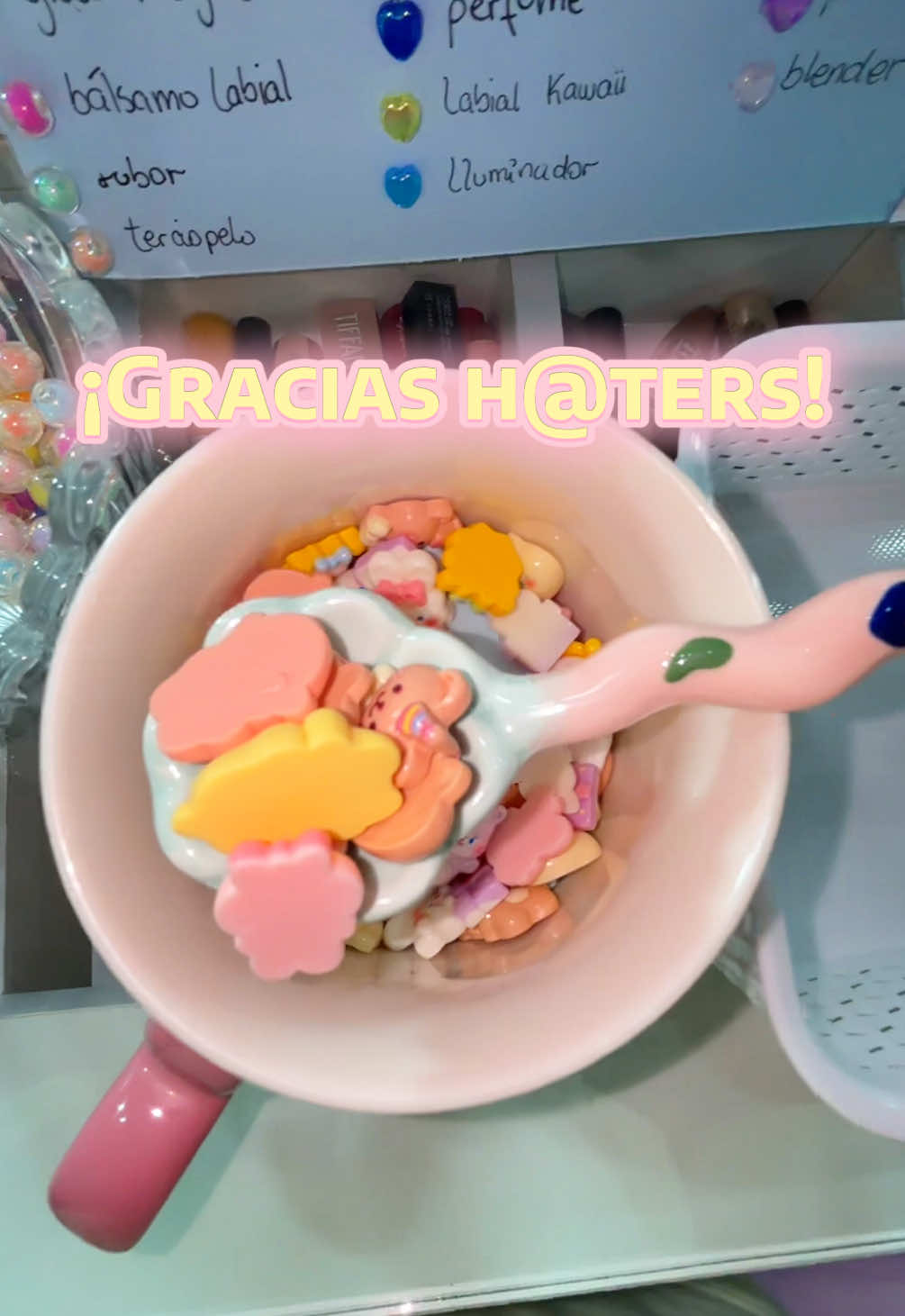 @Auronii Scoops