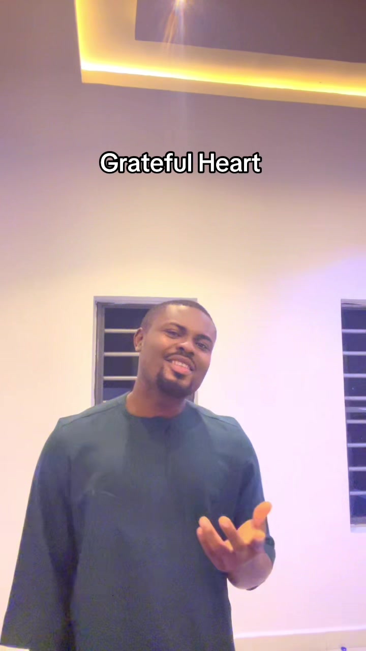 @iamphellumi