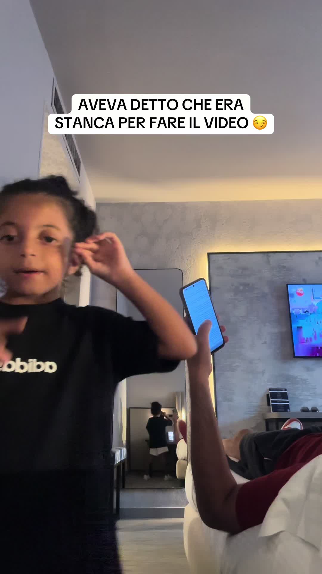 @SuperViola