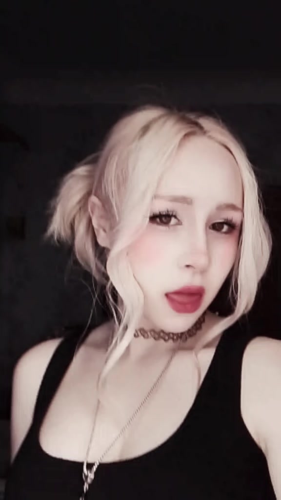 @нимфоманка