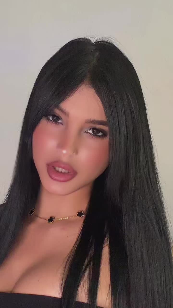 @Laurita_nena25