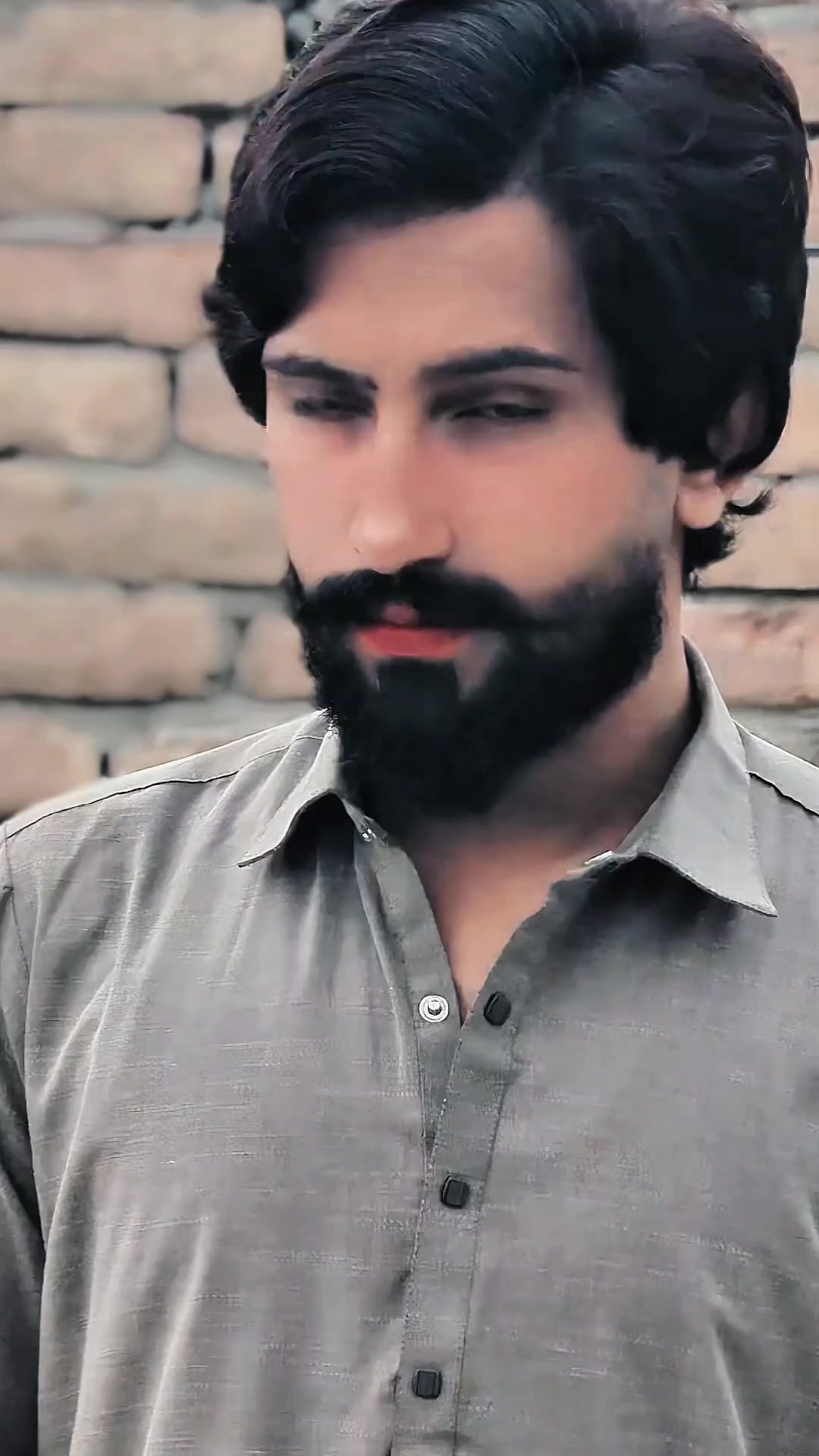 @Meer Khan black lover 🖤