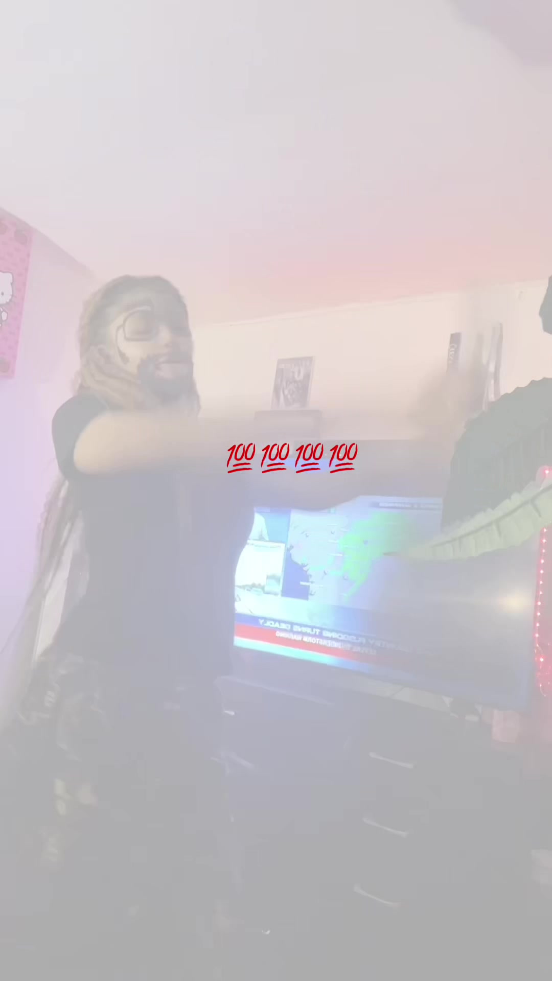 @ꨄ