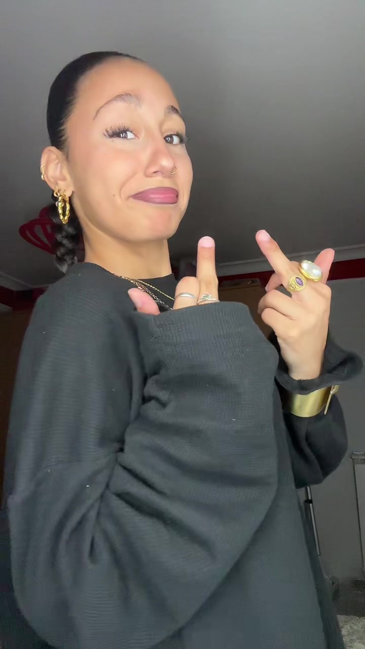 @zamyra🇨🇺