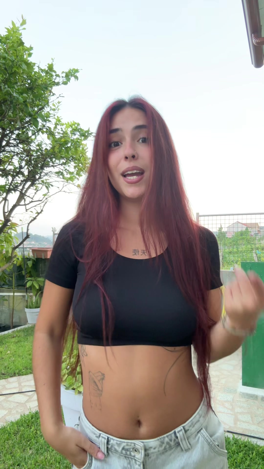 @Claudia Calvar