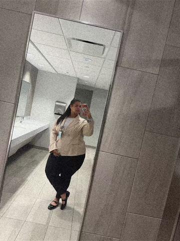 @Emi 🇩🇴