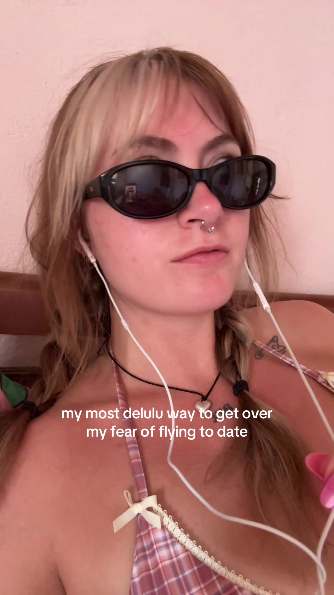 @caitlinhannahava