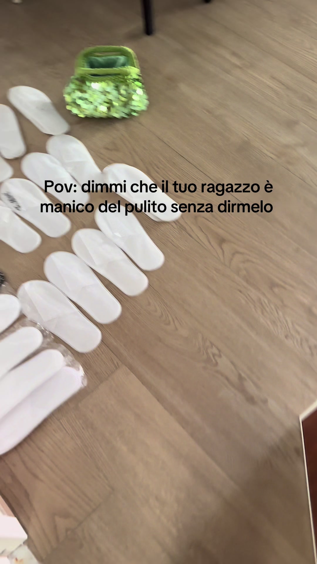 @Elenadellamico
