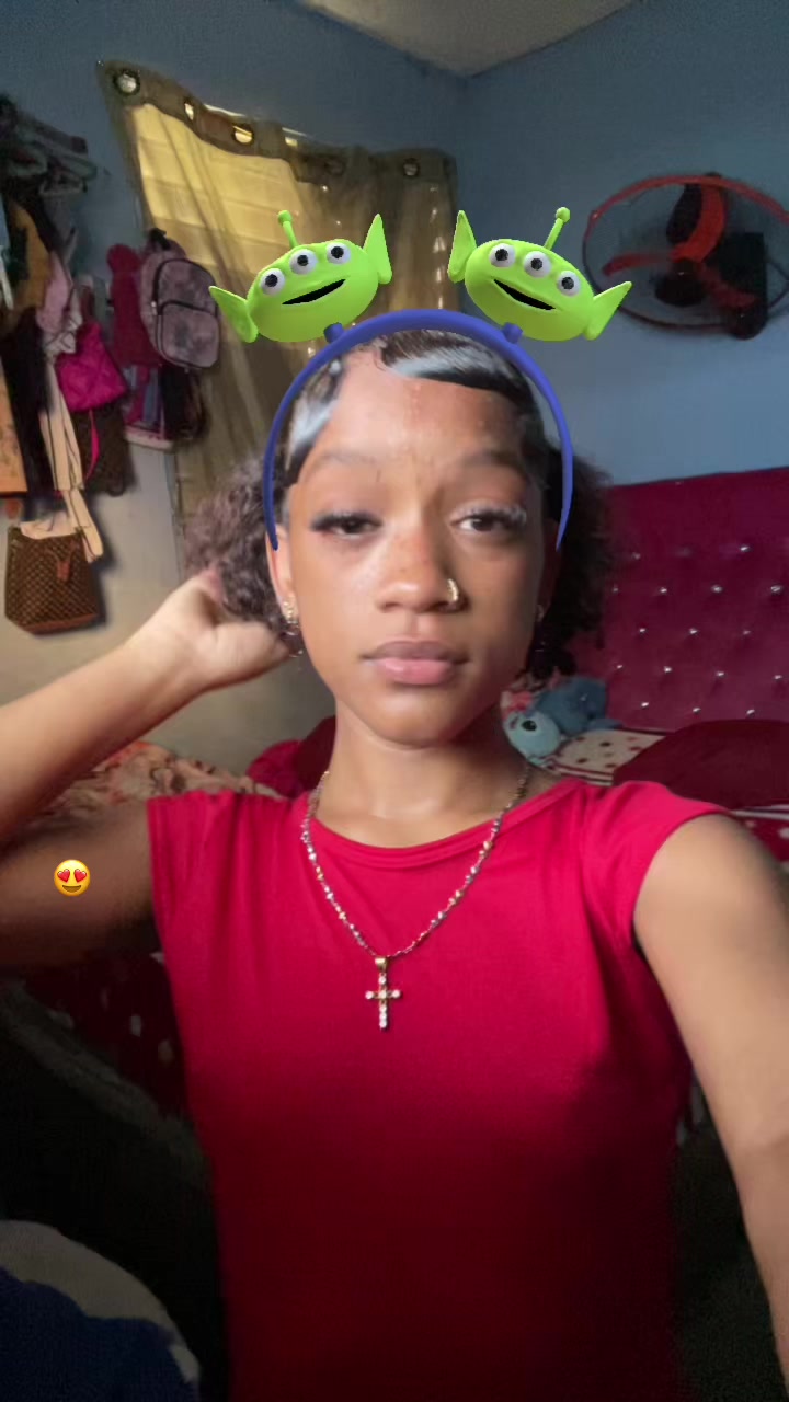 @💕ᗩᑎᗪᖇᗴᎥᑎᗩ💕
