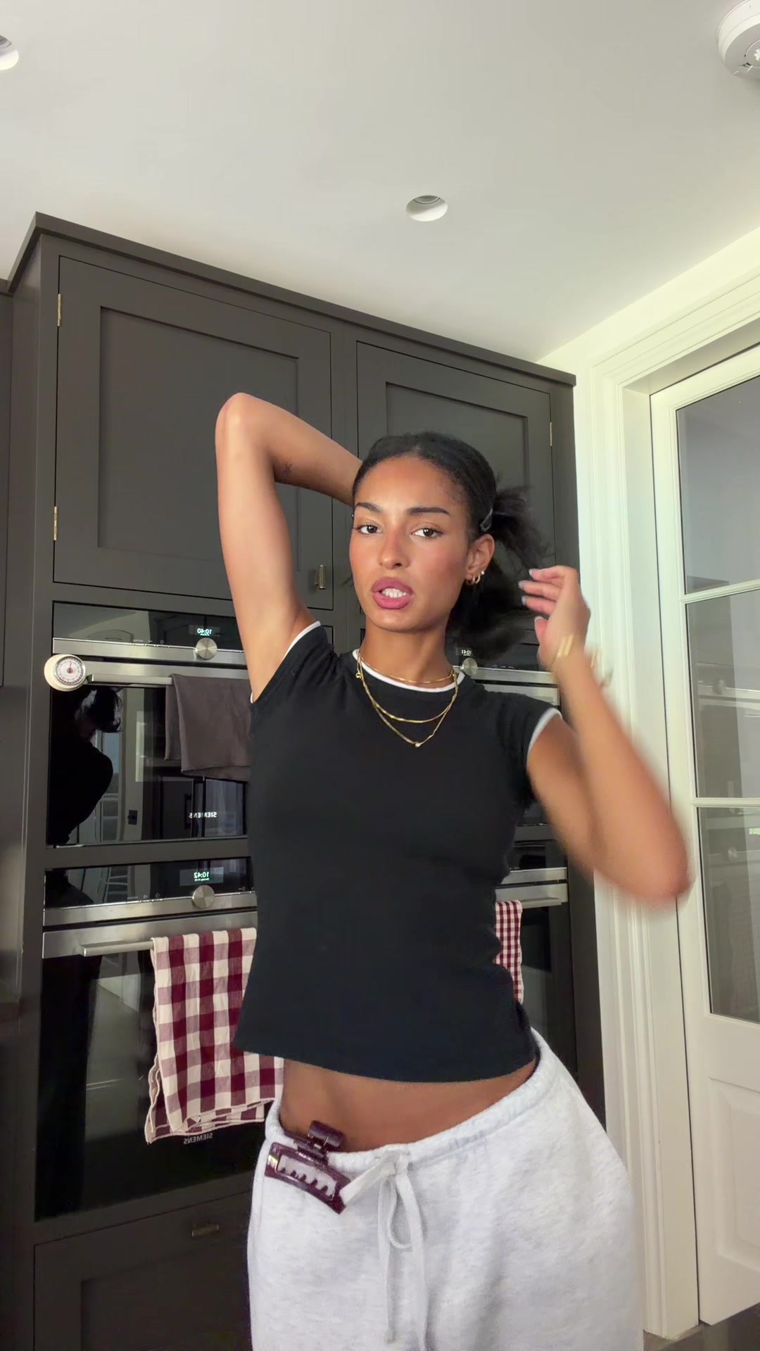 @Aaliyah