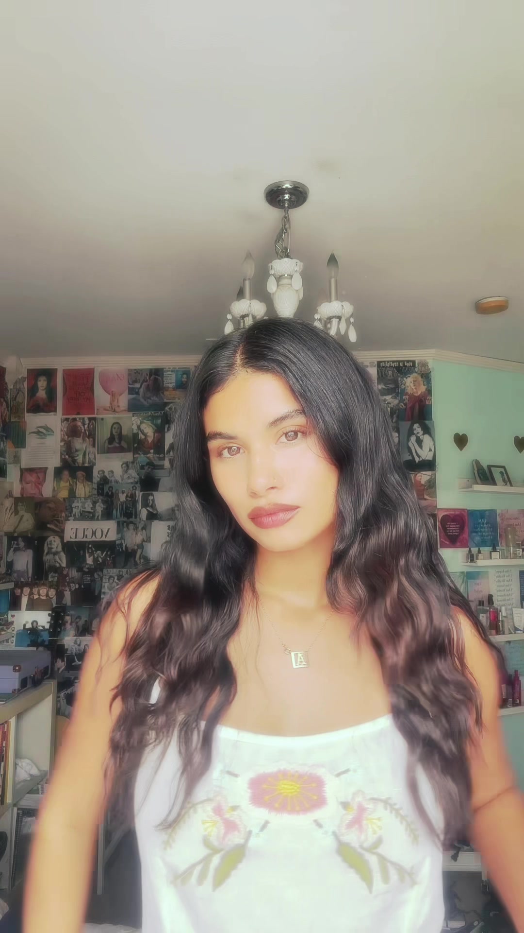 @Ava🍒Helena