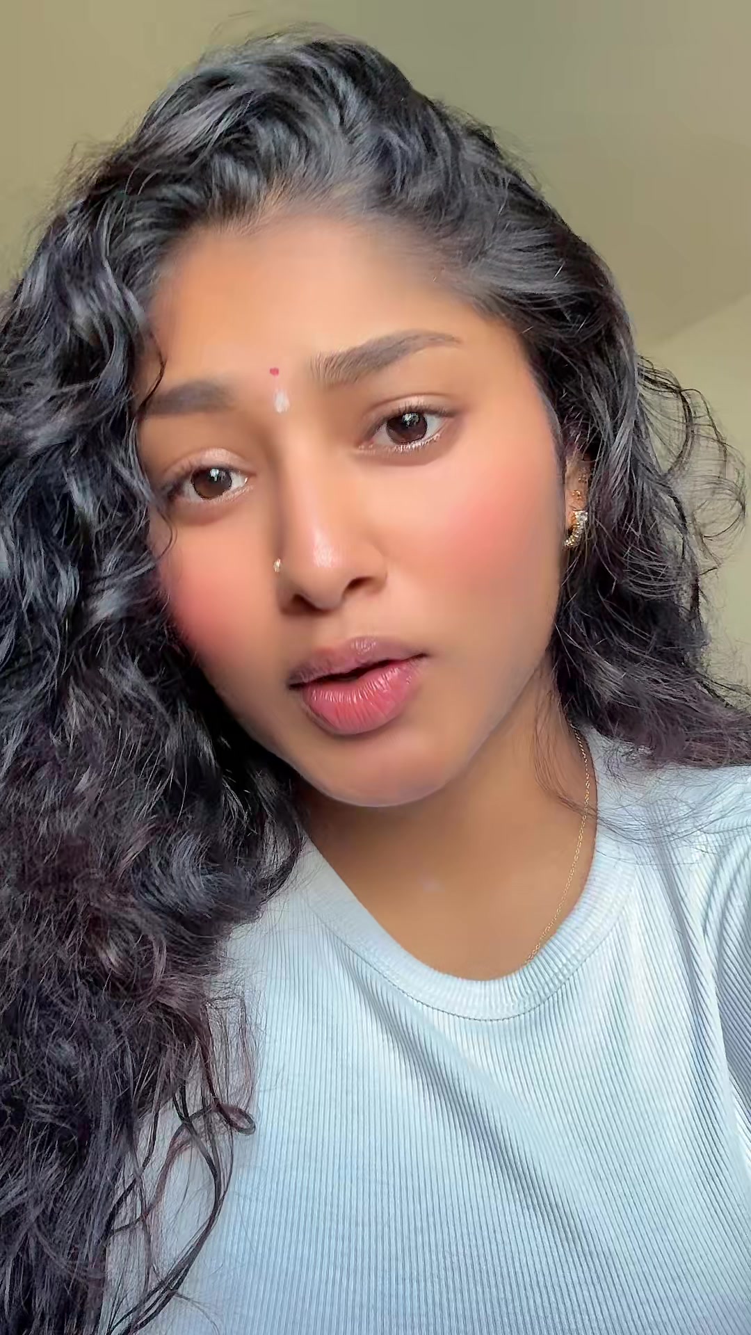 @sanuja(^•.•^)