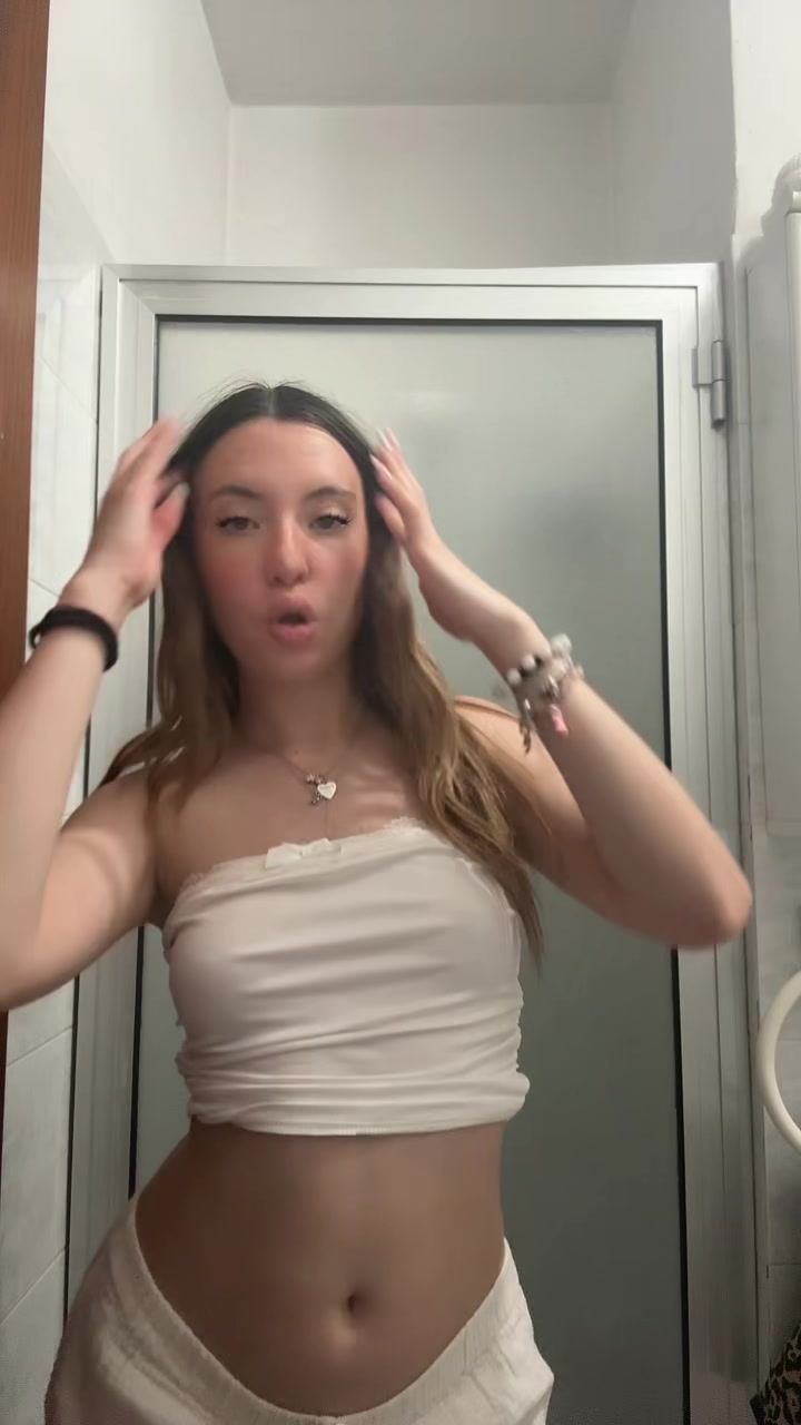 @𝐌𝐞𝐫𝐲 👸🏻