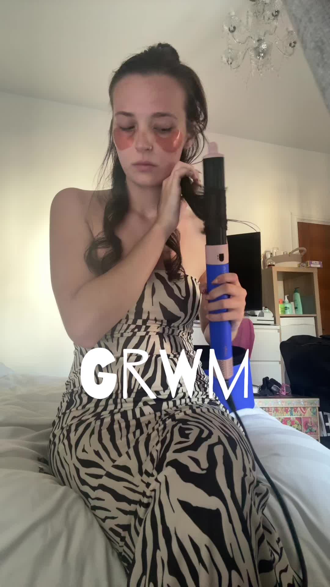 @elise x