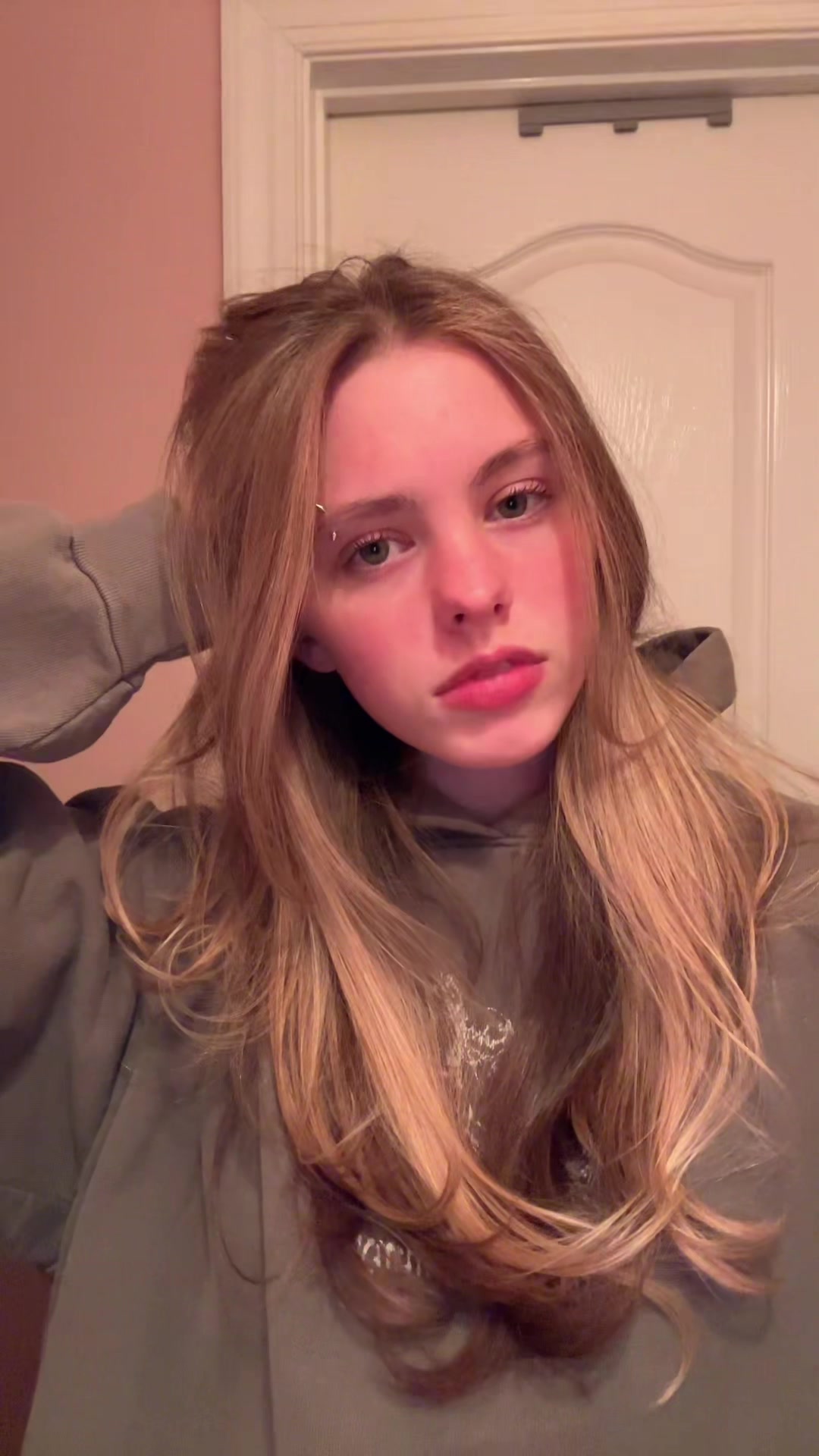 @chloe
