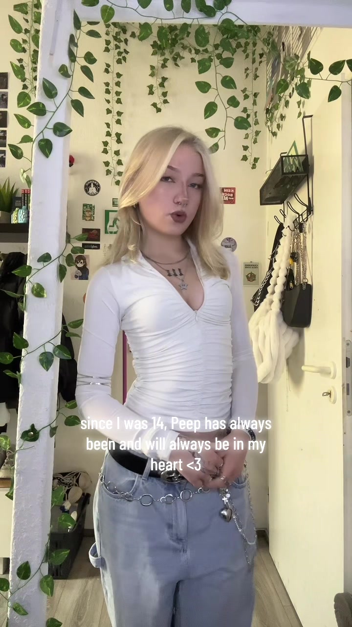 @__larii.x__