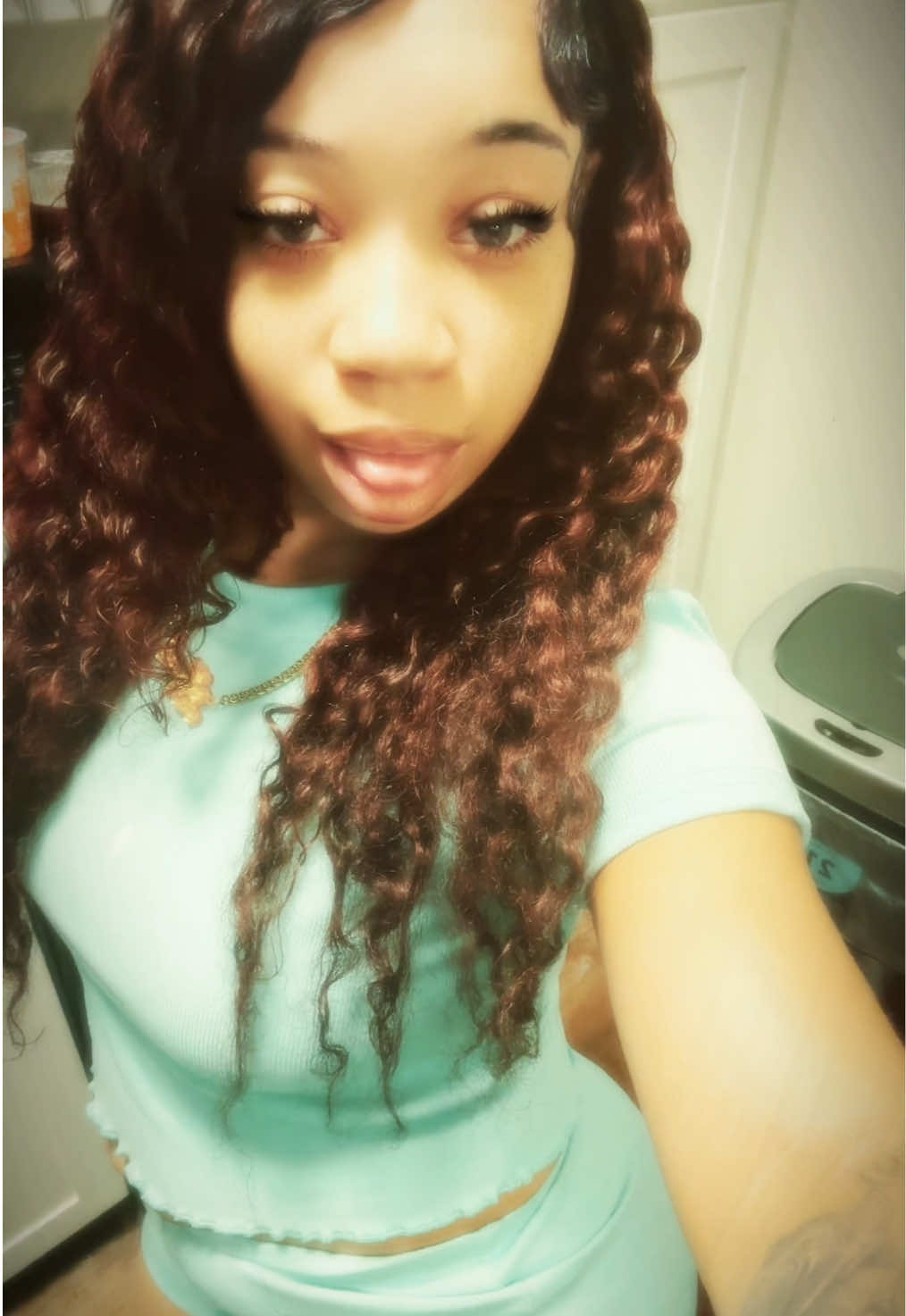 @itsAshuntii