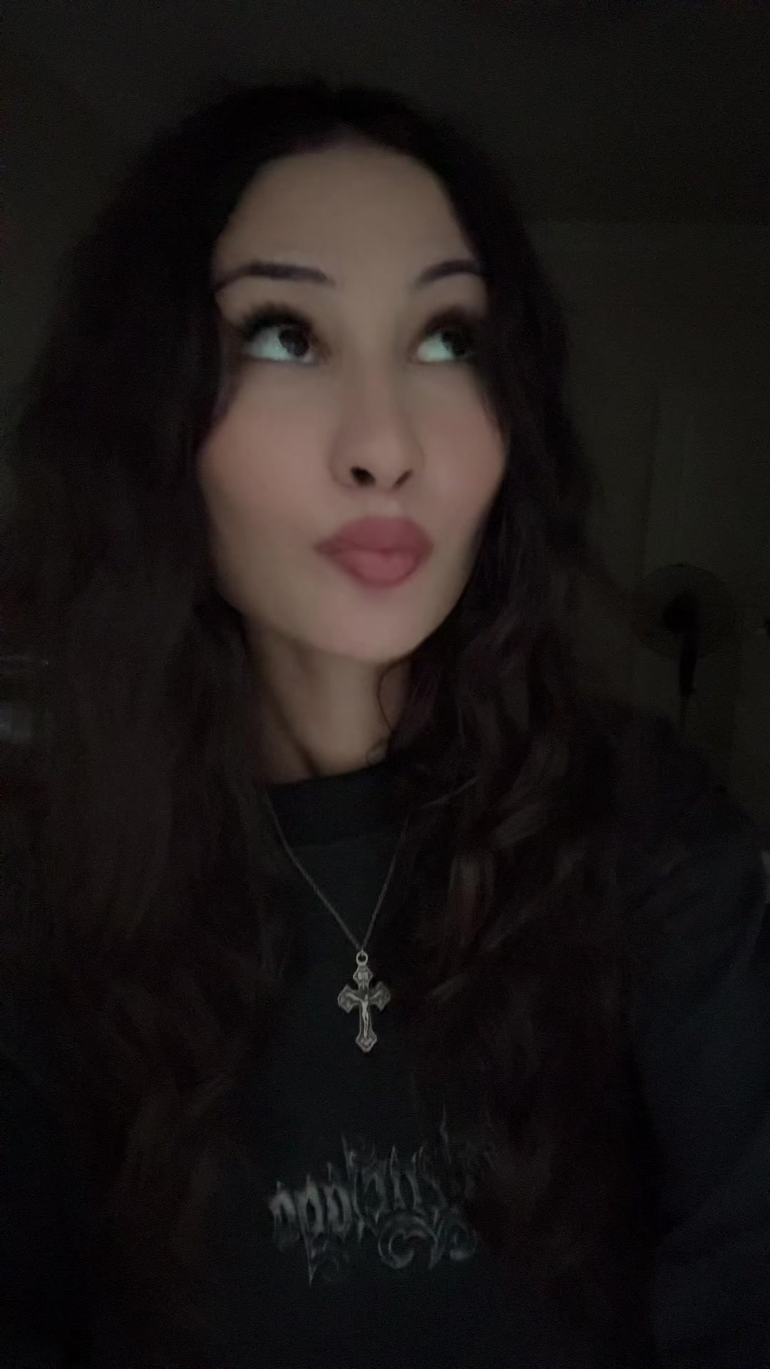 @оттуда