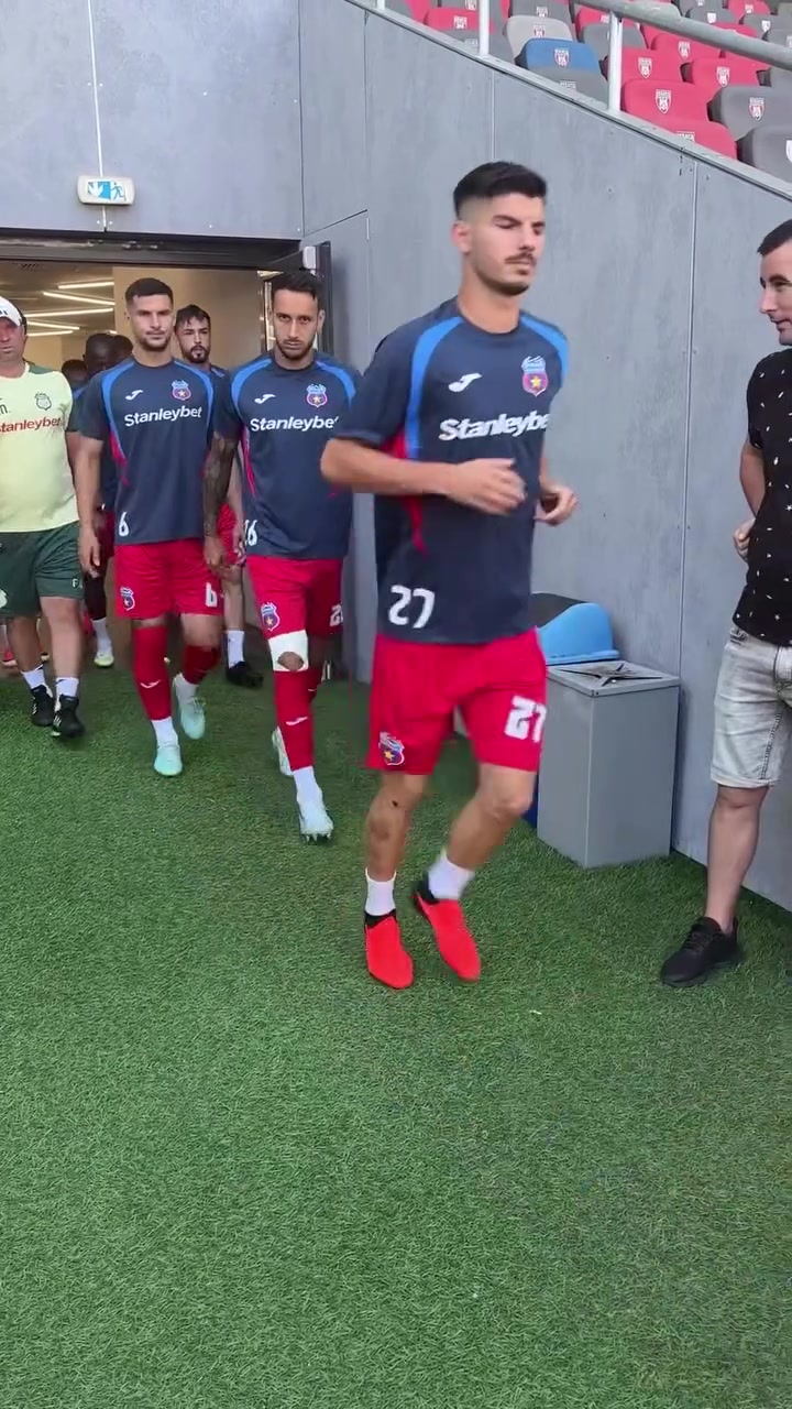 @Steaua București
