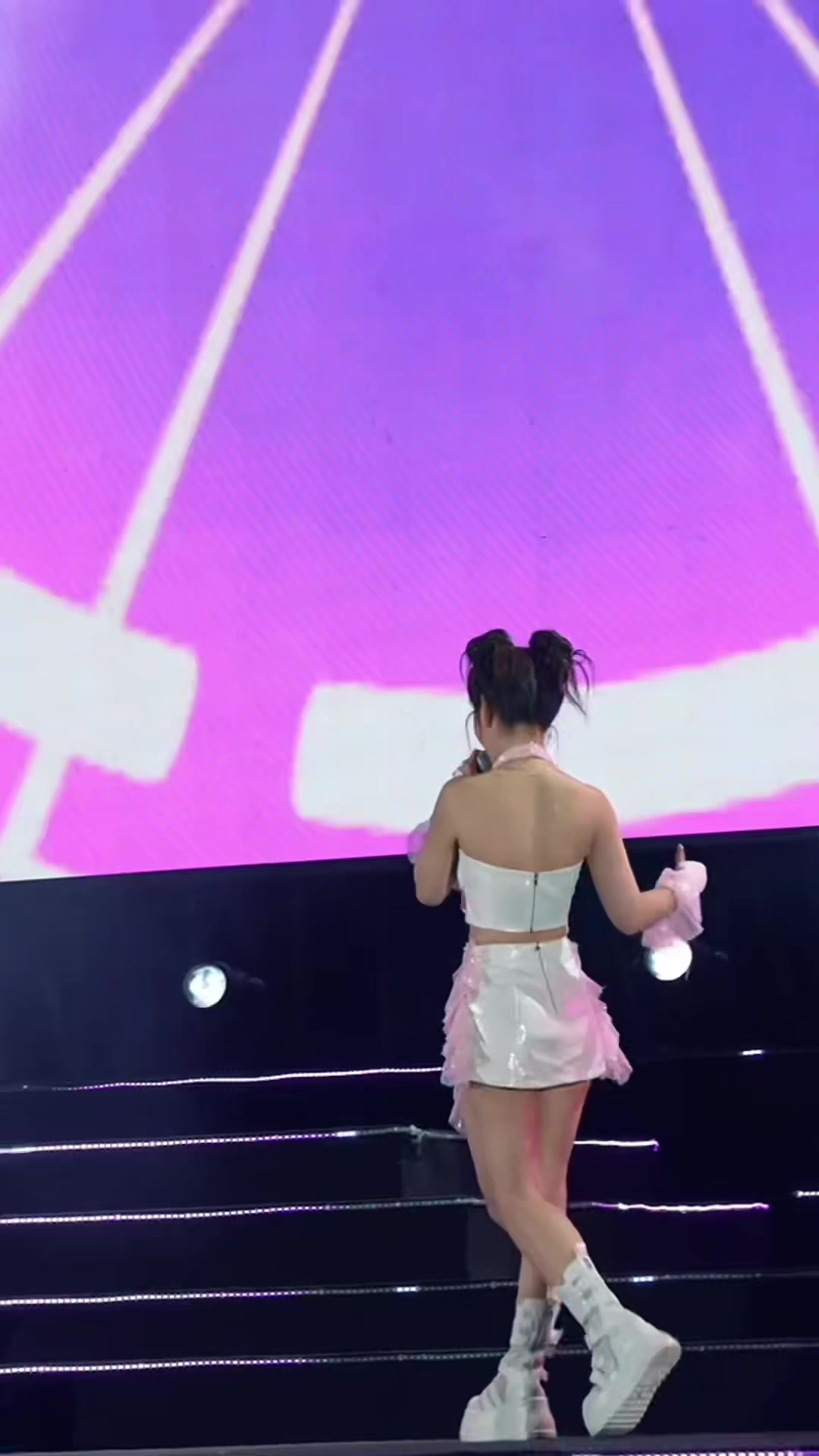 @VIEW IDOL