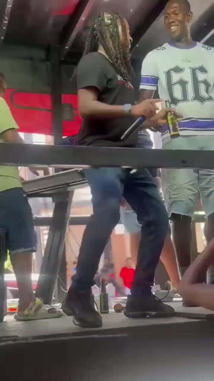 @BadsoundTroublesome🇱🇨🇬🇵🎶