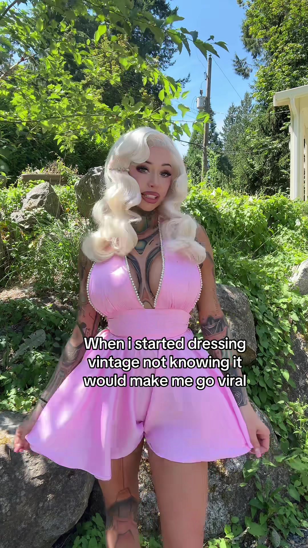 @Pinup pixie