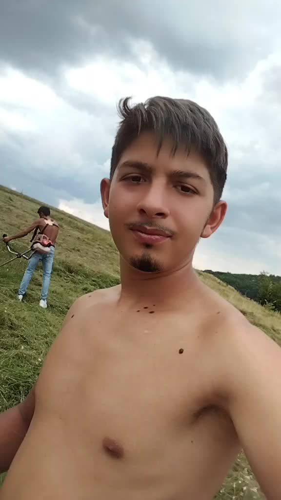 @Octavian zis gagicaru 🥰🥰🥰