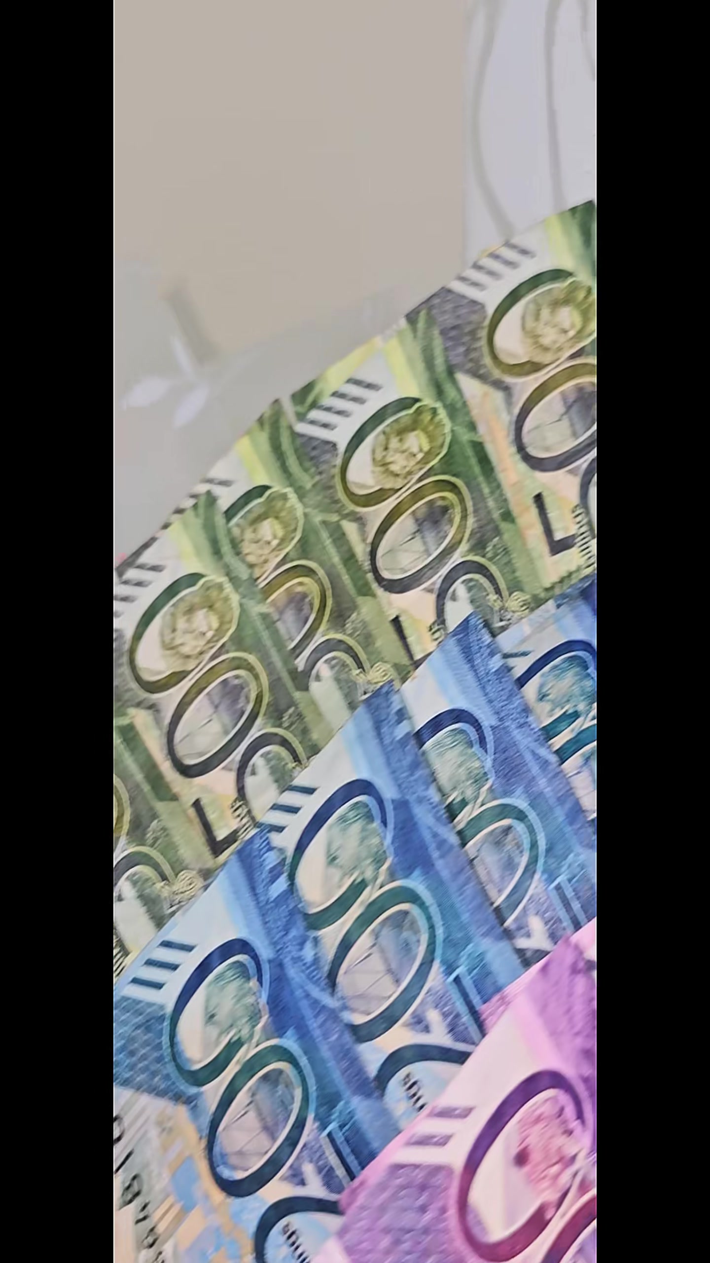 @Tahiya