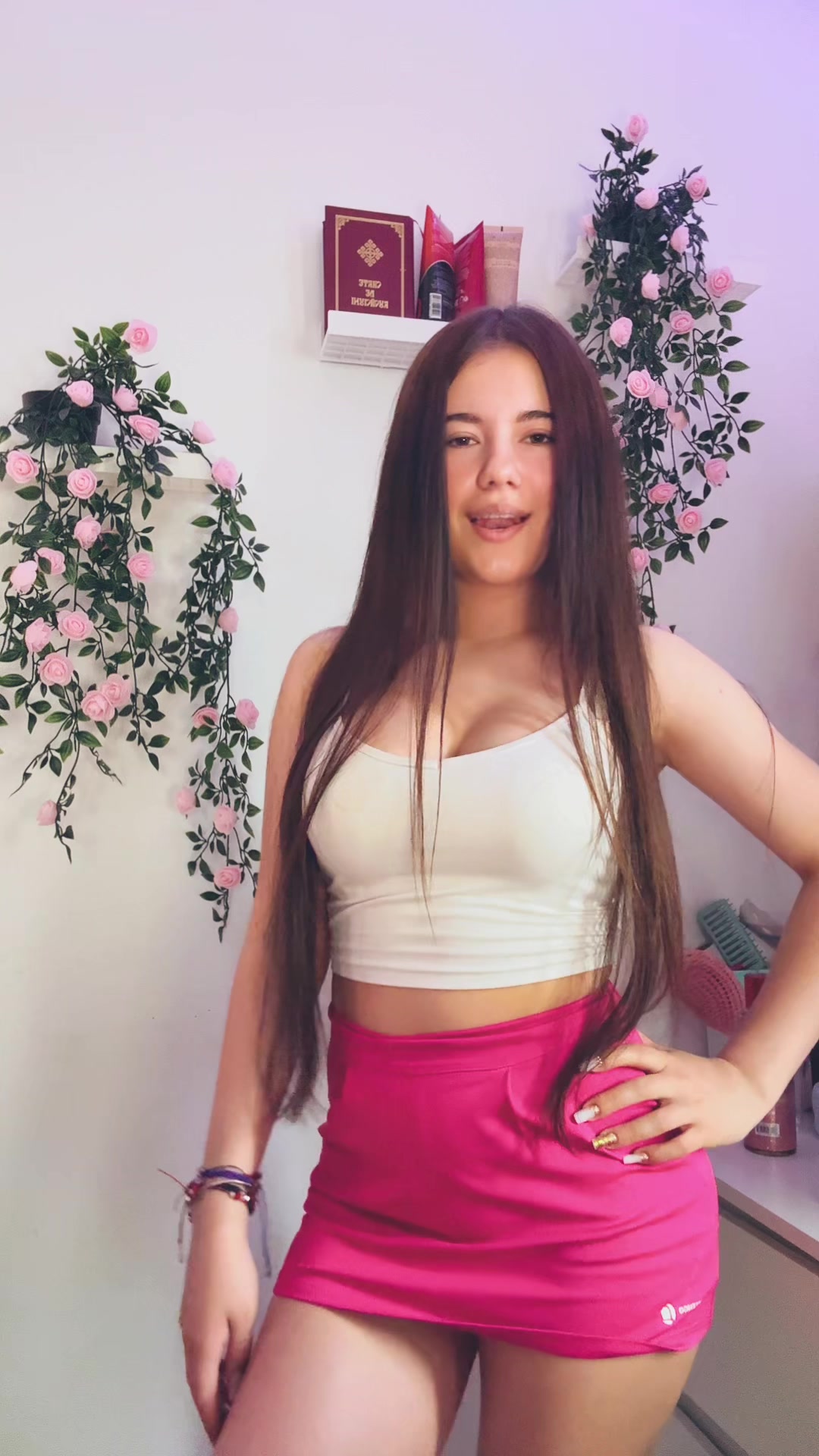 @𝓒𝓻𝓲𝓼𝓽𝓲𝓷𝓪