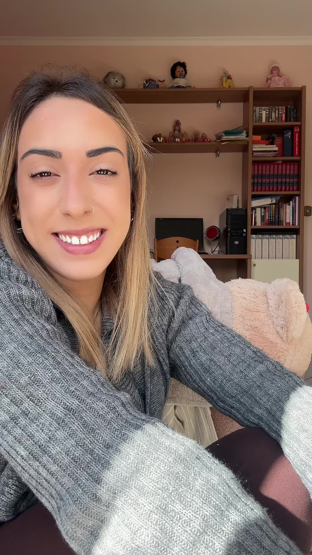 @desireemelone