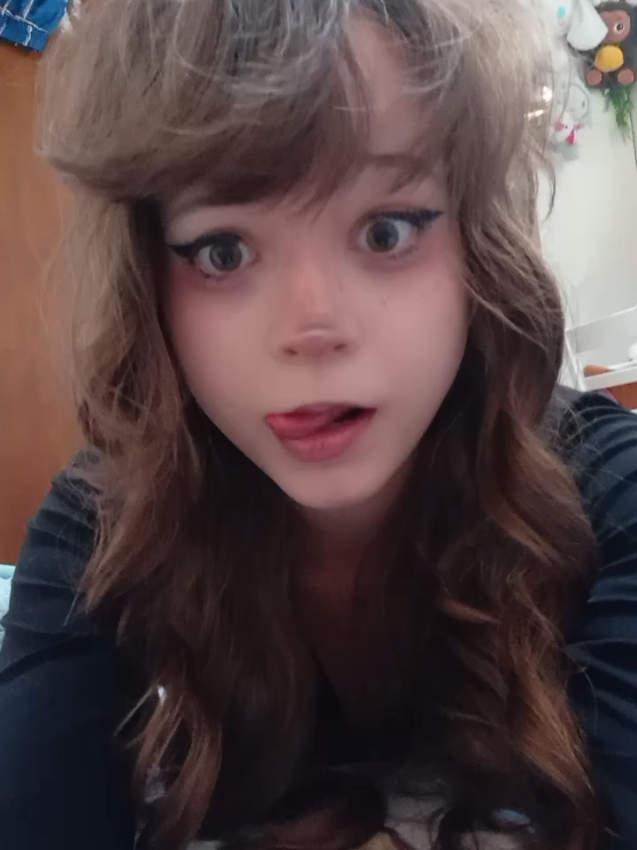 @Emiii