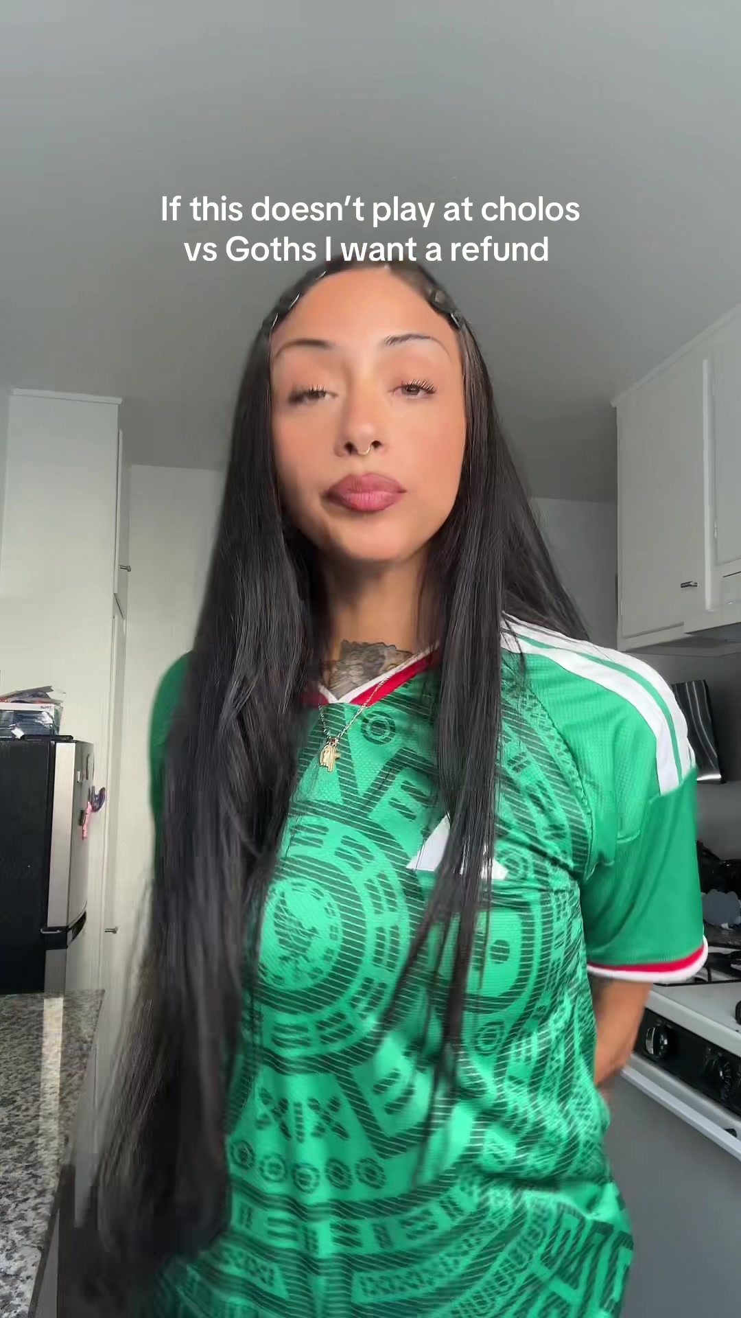 @Elvirita🥀