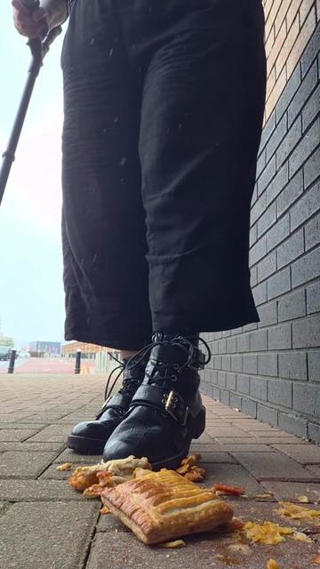 @Deadly Soles