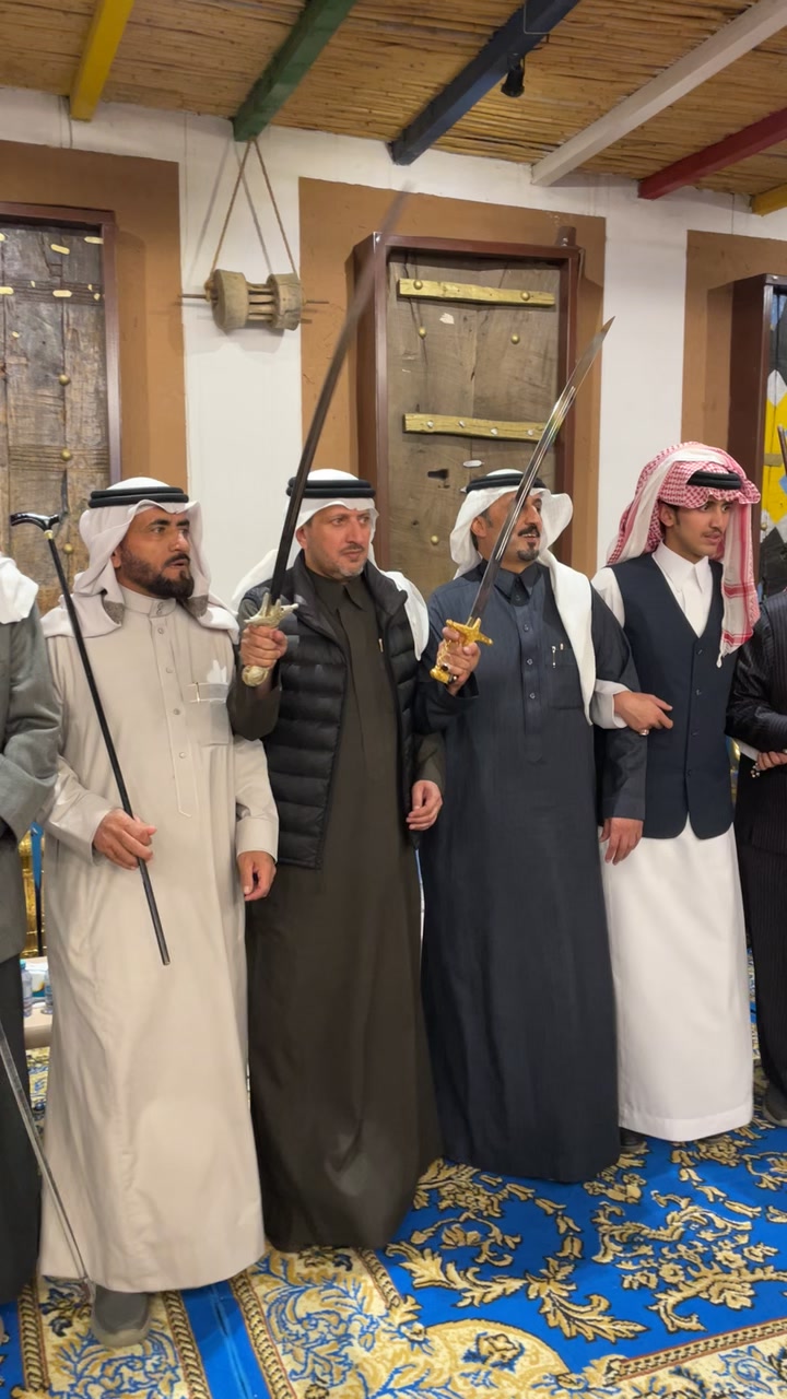 @علي الٓ حامد / 🎙️
