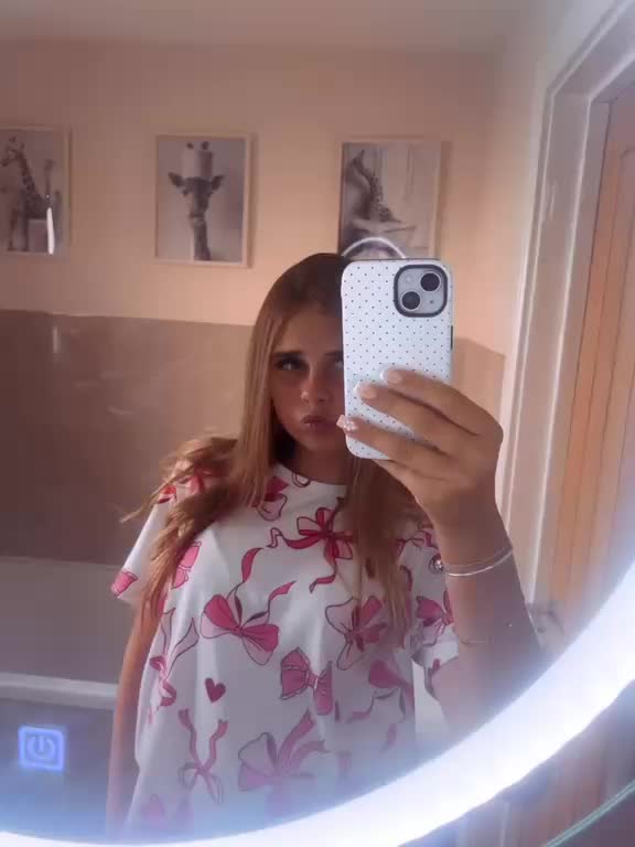 @𝐂.𝐆.𝐁🍒