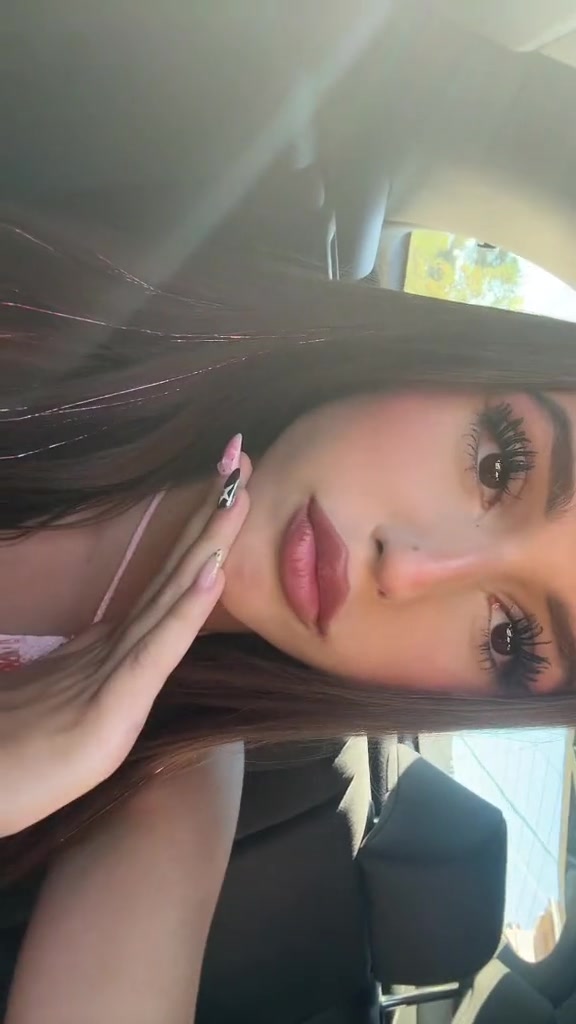 @𝑅𝑒𝒶