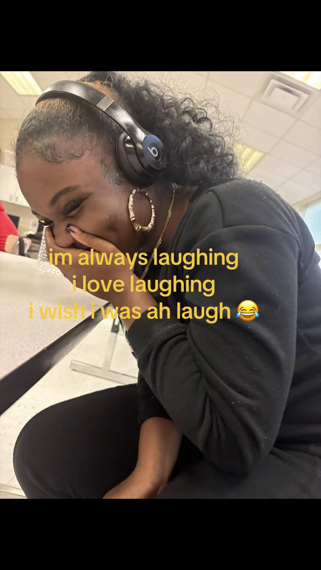 @yofavchocolatedropp._
