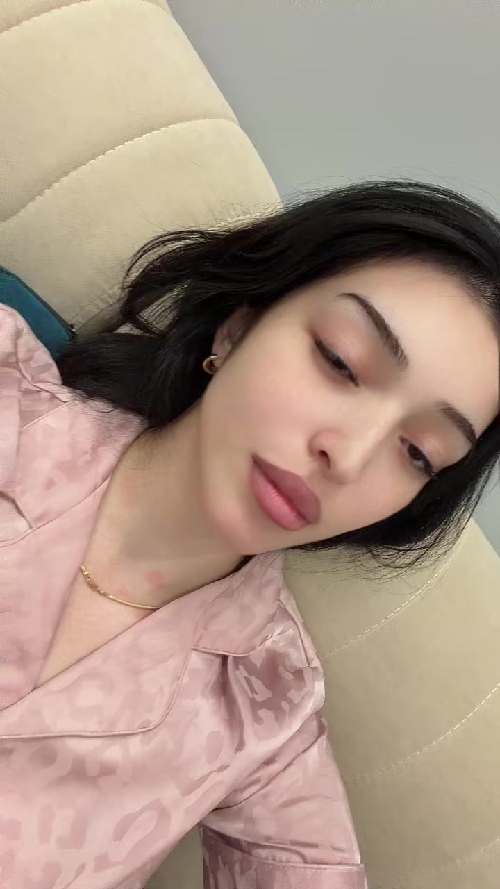 @Jasmin