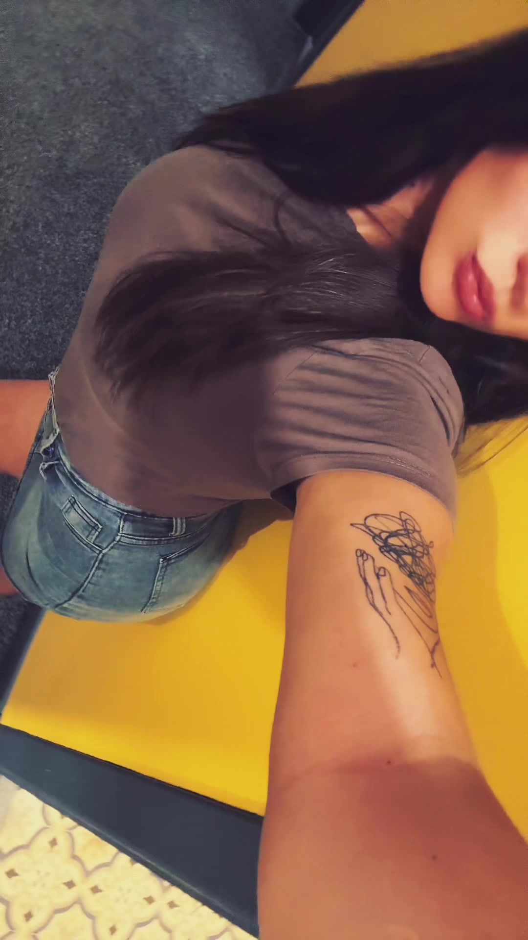 @tayaxox8