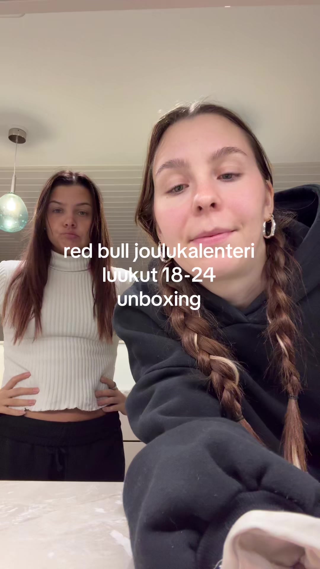 @Ella