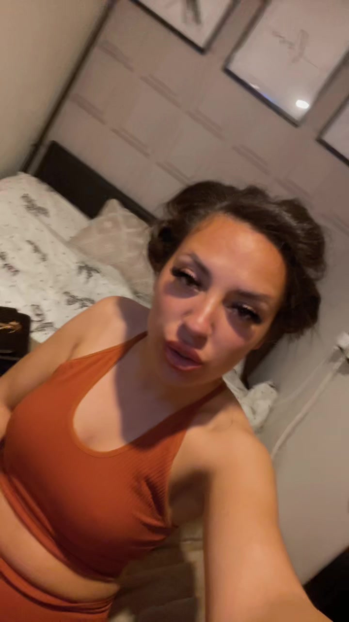 @Shauna21🏴🇯🇲