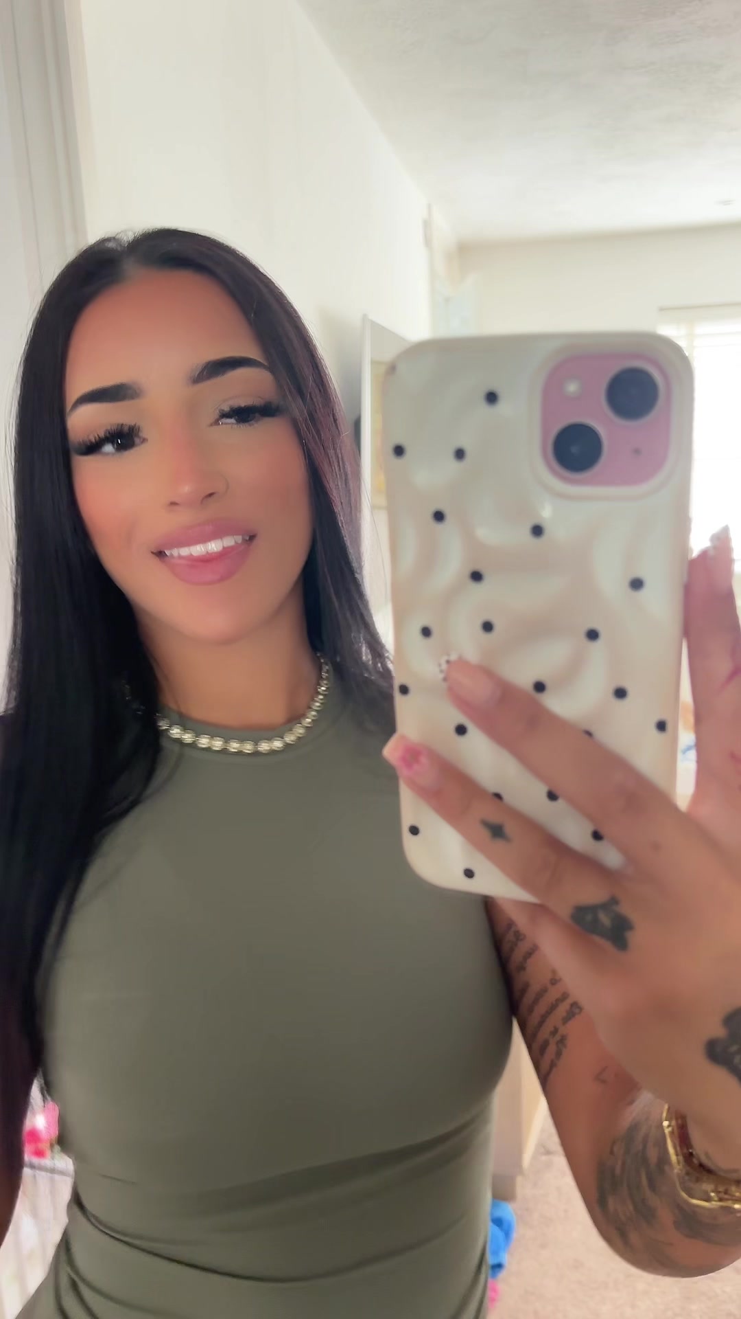 @👸🏽