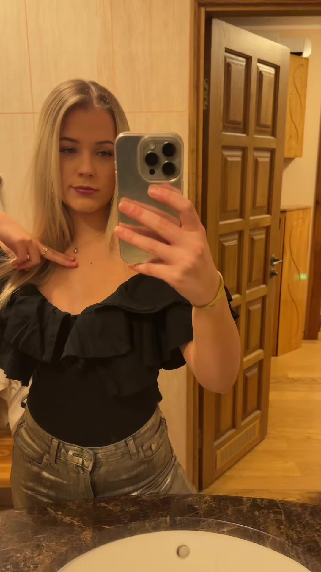 @user6116067888497