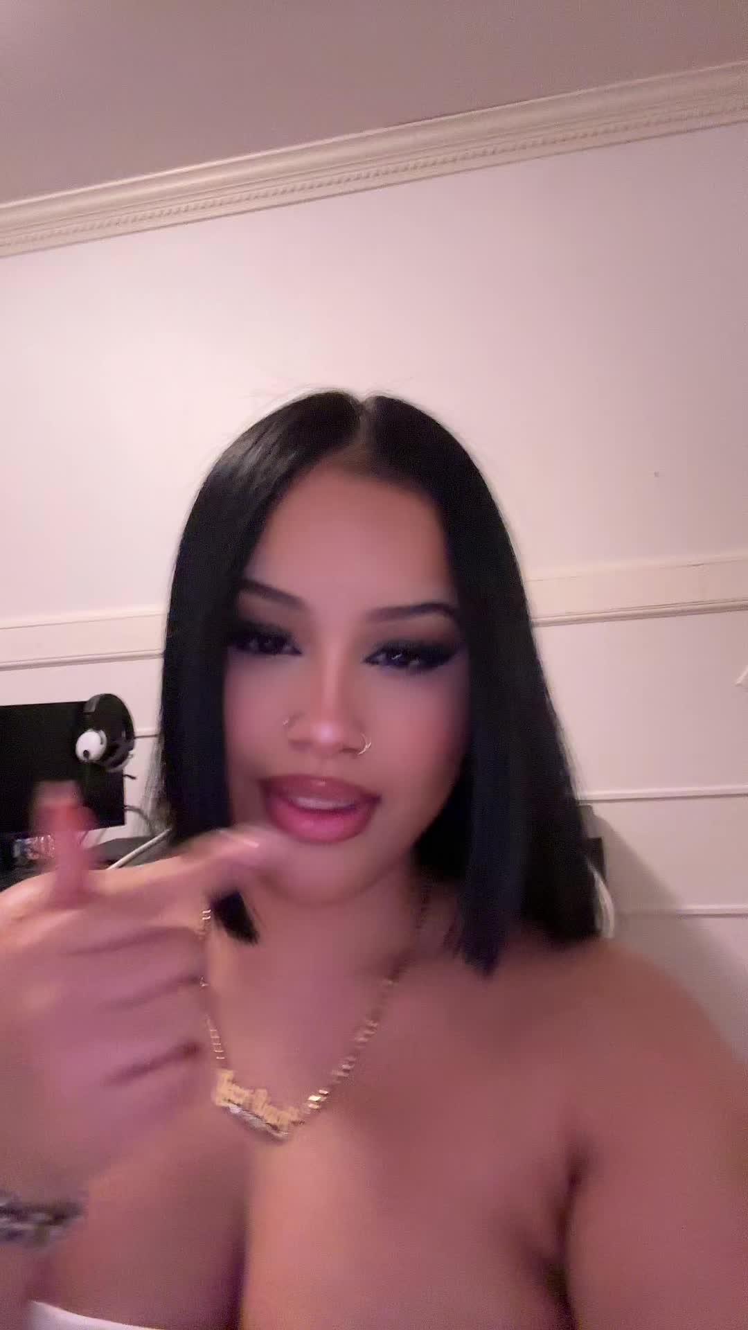 @𝘈𝘭𝘦𝘹𝘢𝘯𝘥𝘳𝘢