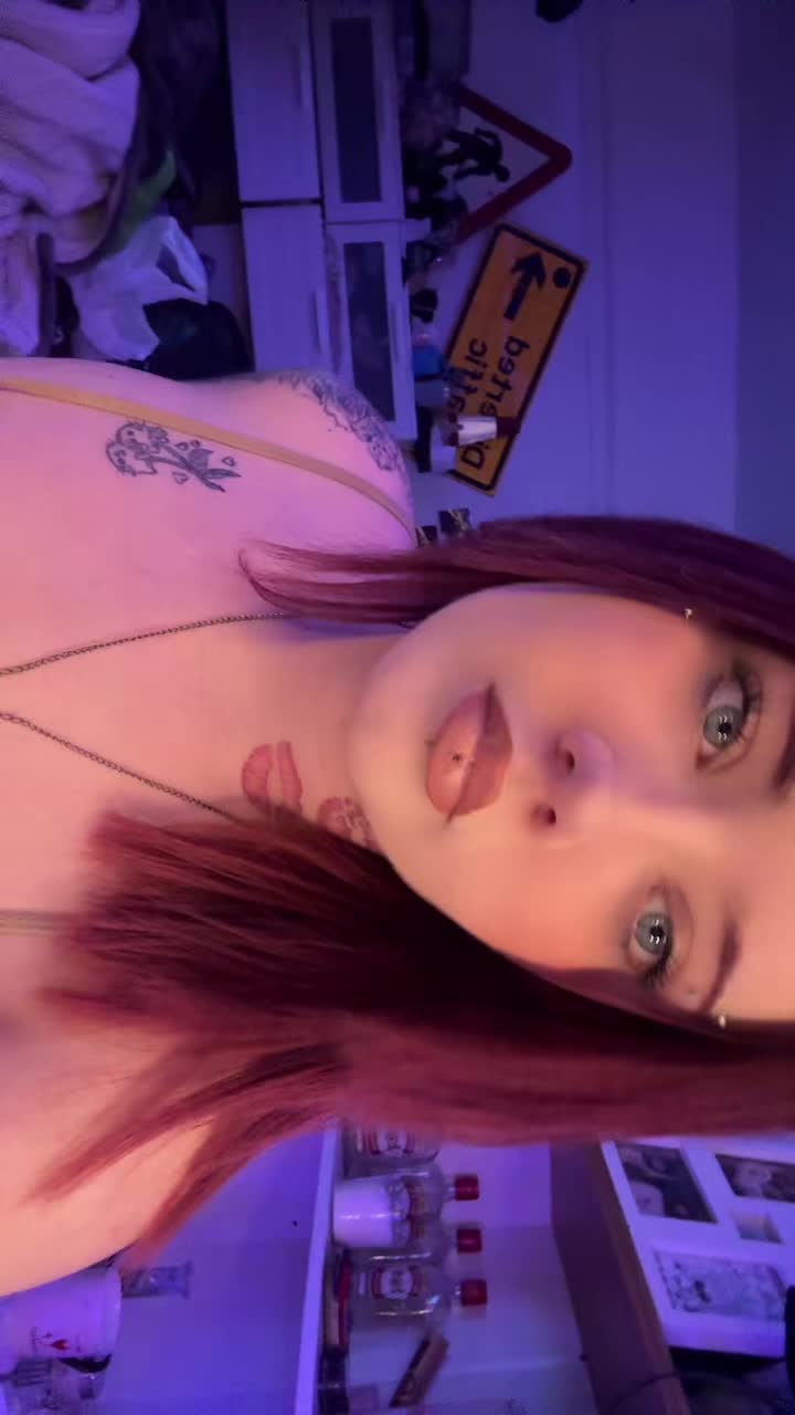 @️