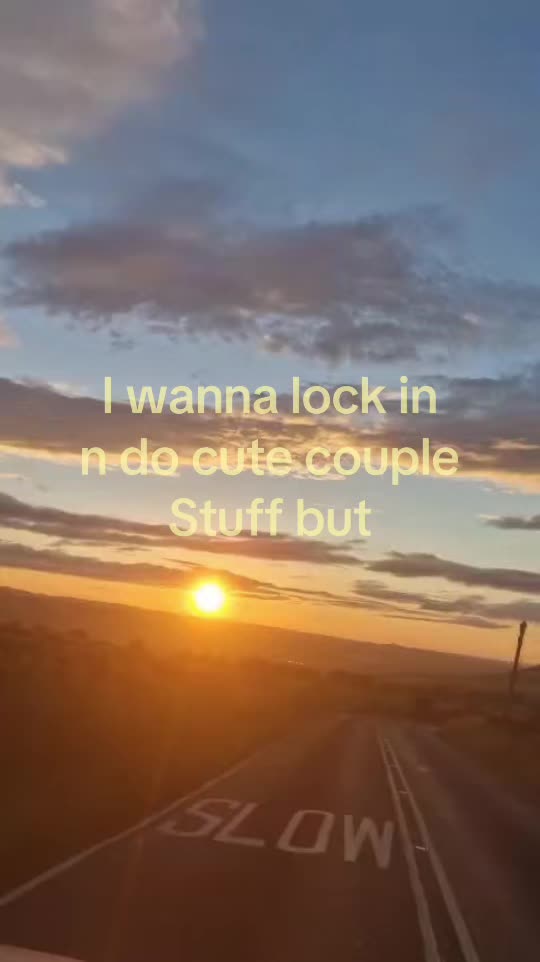 @𝓁𝒶𝓊𝓇𝒶🪽🧁