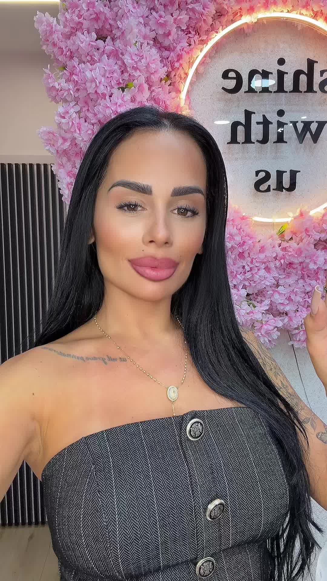 @zivasfashion