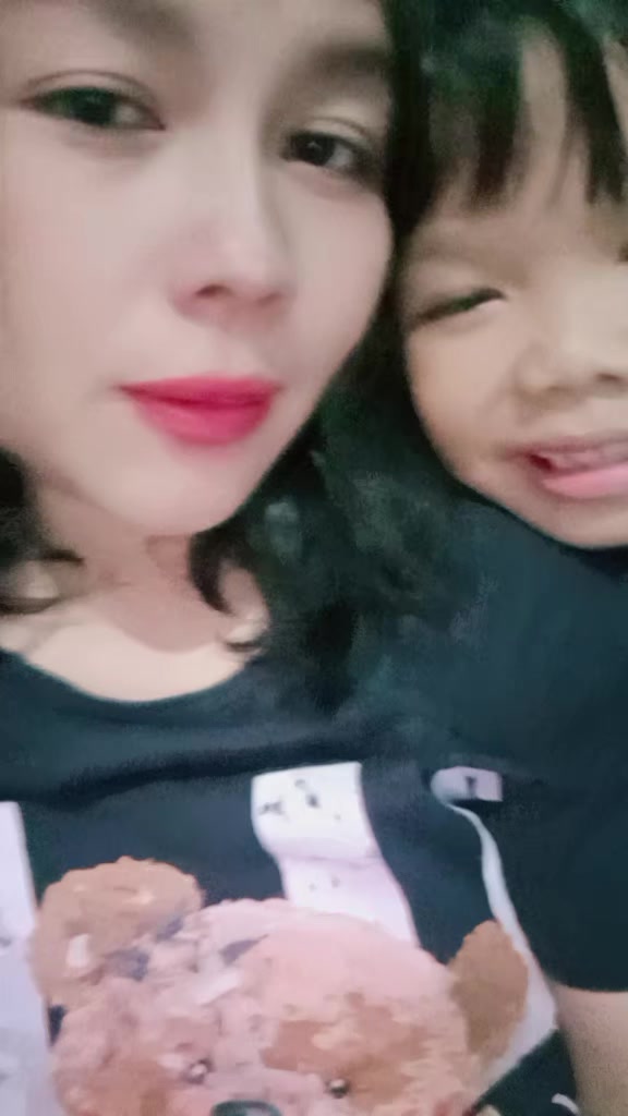 @Elisa Putri Elisa207